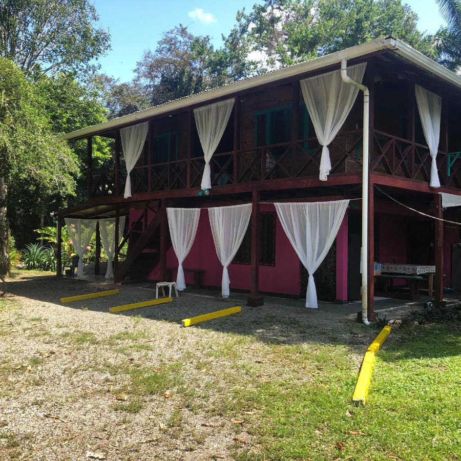 Aldina S Guest House カウイータ エクステリア 写真